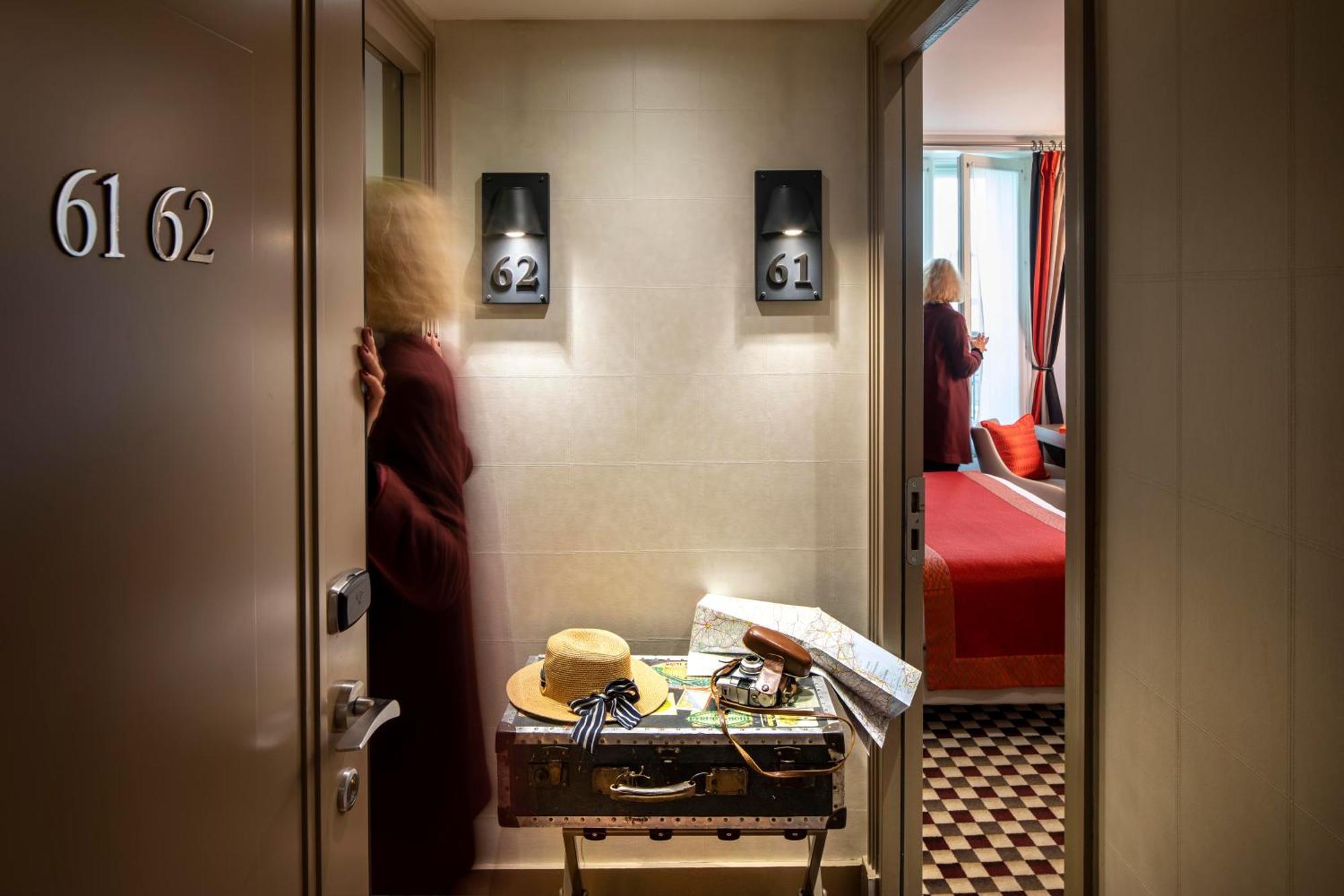 Phileas Lazare & - Opera Paris