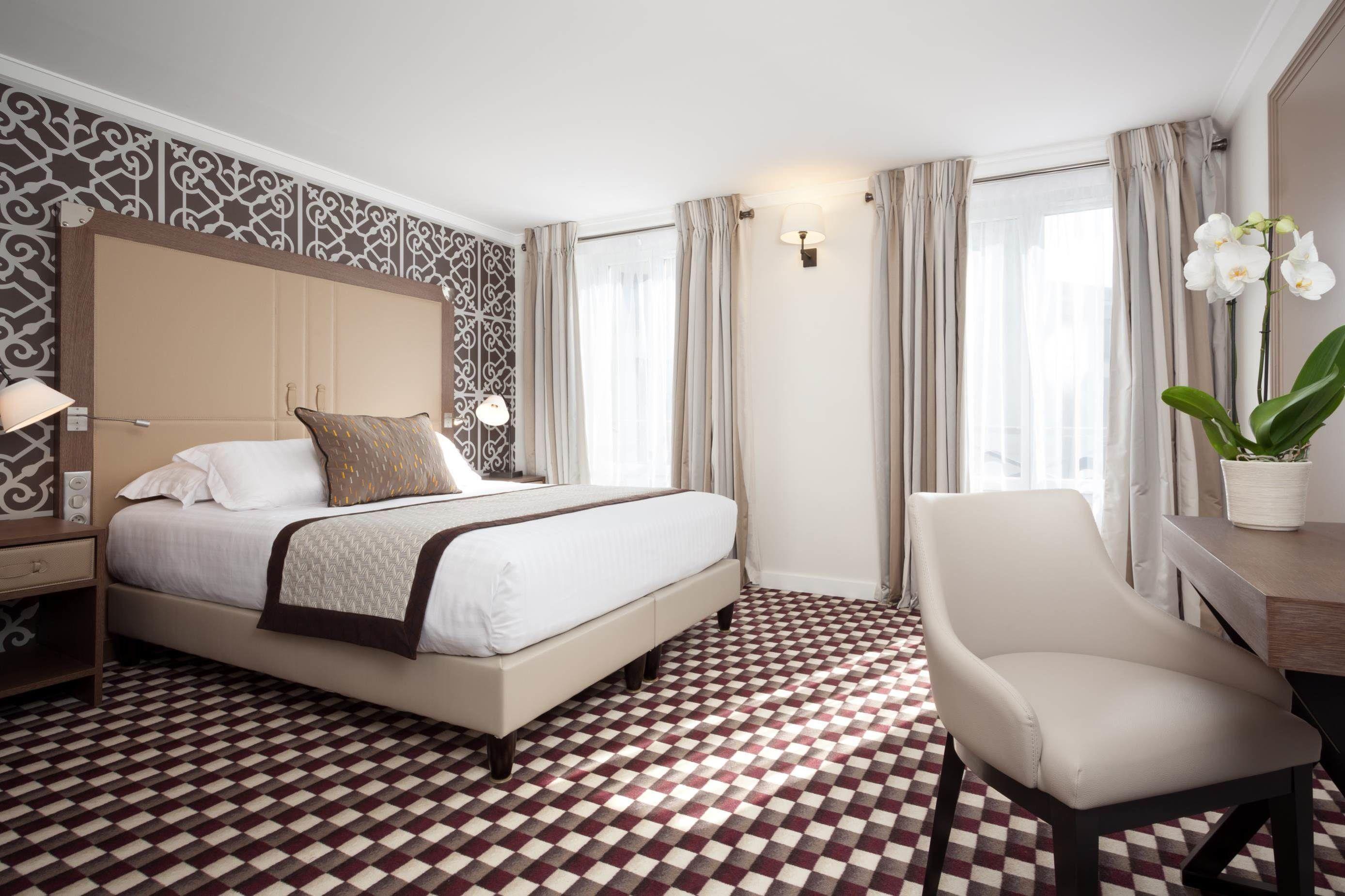 Phileas Lazare & - Opera 4* Paris