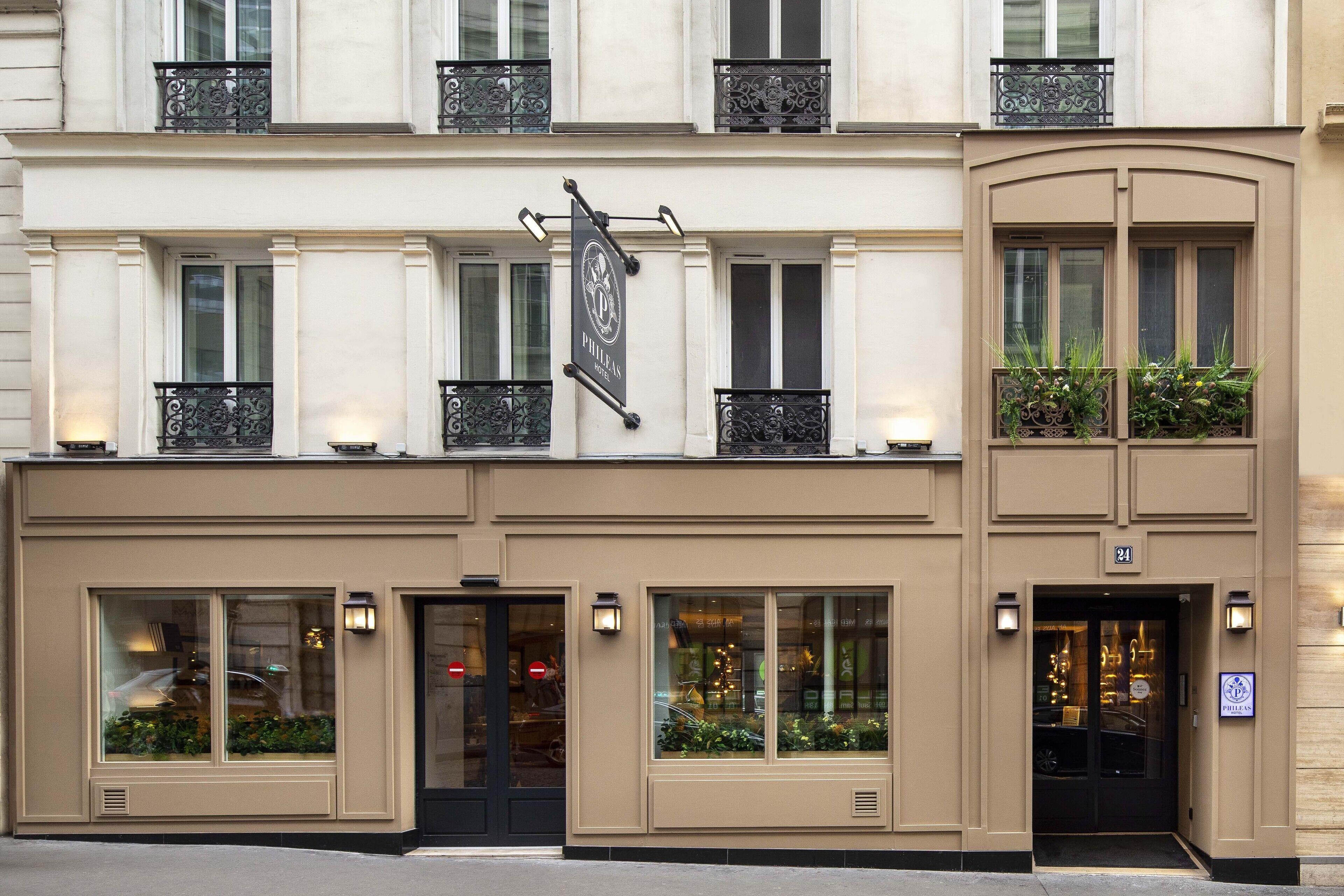 Phileas Lazare & - Opera 4*